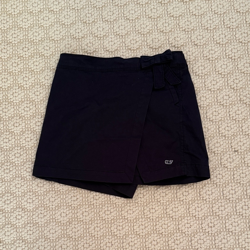 Vineyard Vines Navy Wrap Skort with Side Bow